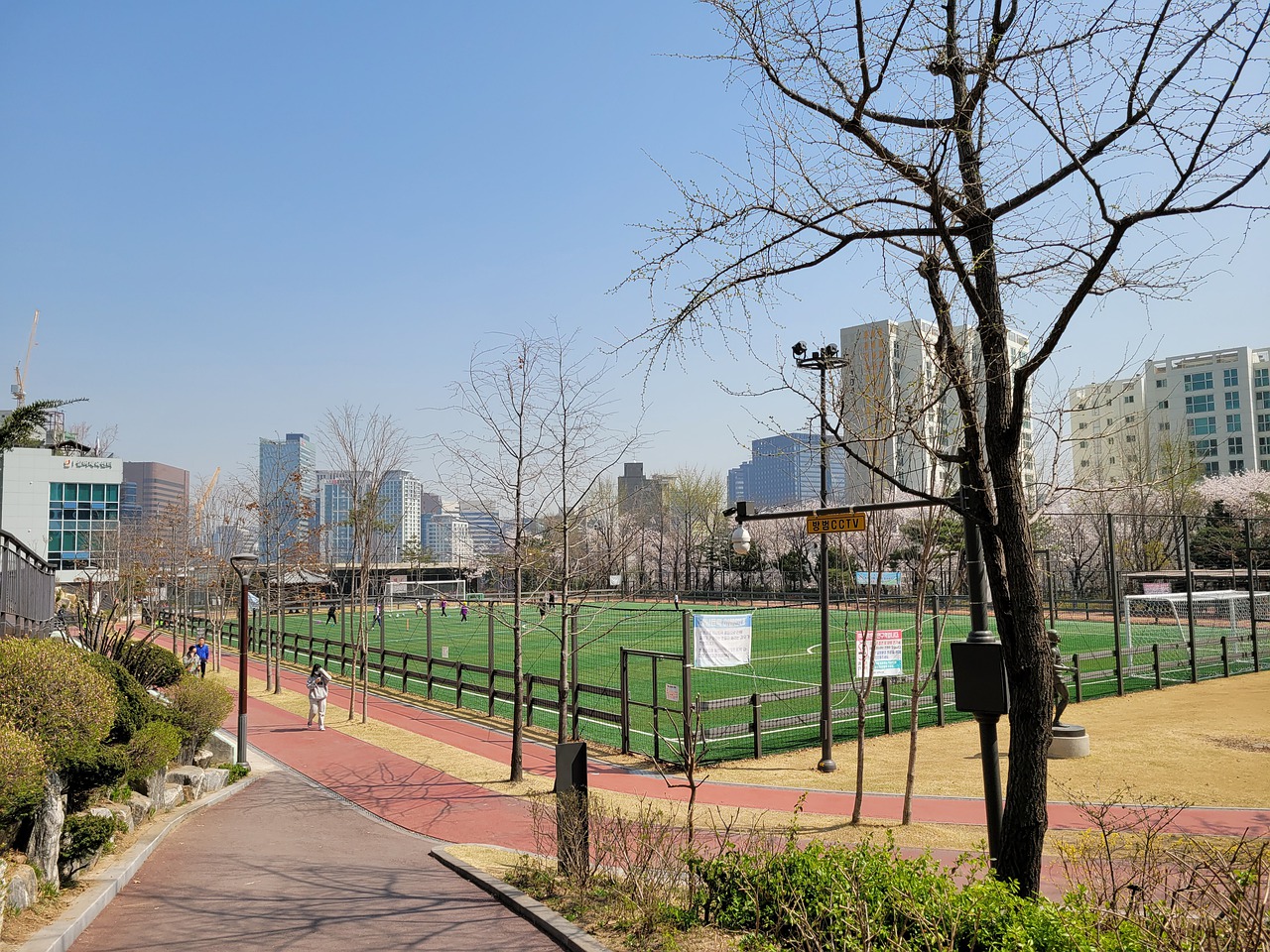 每位球员都 每位球员都